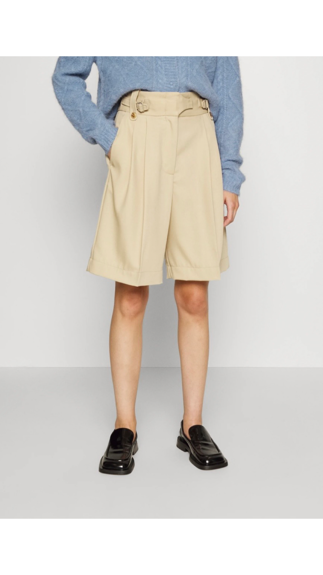 By Marlene Birger Knee lengt Short